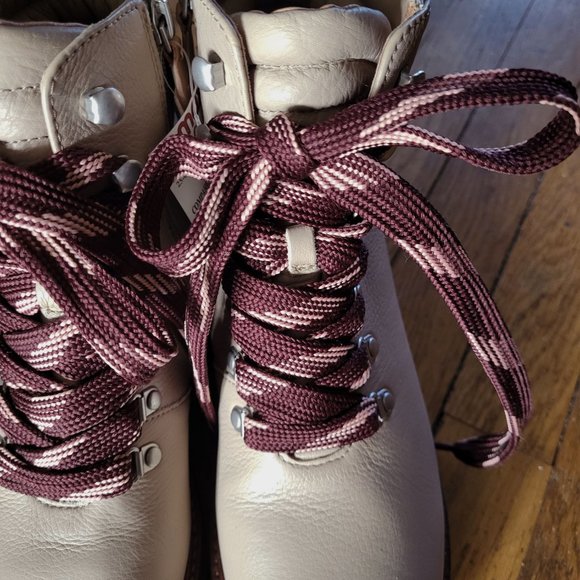 Gentle Souls by Kenneth Cole Brooklyn 2.1 Womens Combat Boot - Sz 8.5 - NWT - Picture 3 of 7